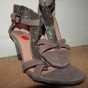 Vince Camuto Heels
